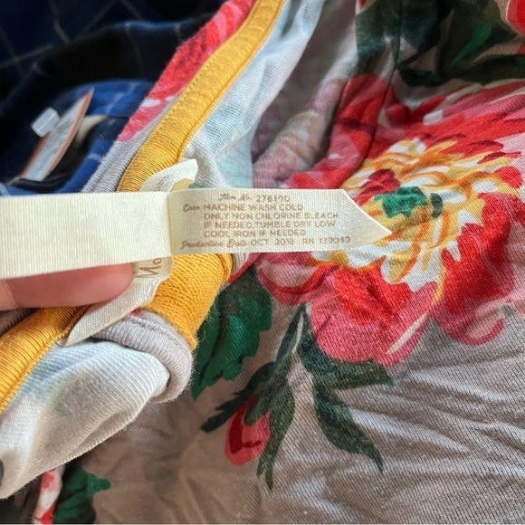 Matilda Jane Size Small Gray Floral Say I’m a Dreamer Shift Dress - Picture 5 of 6